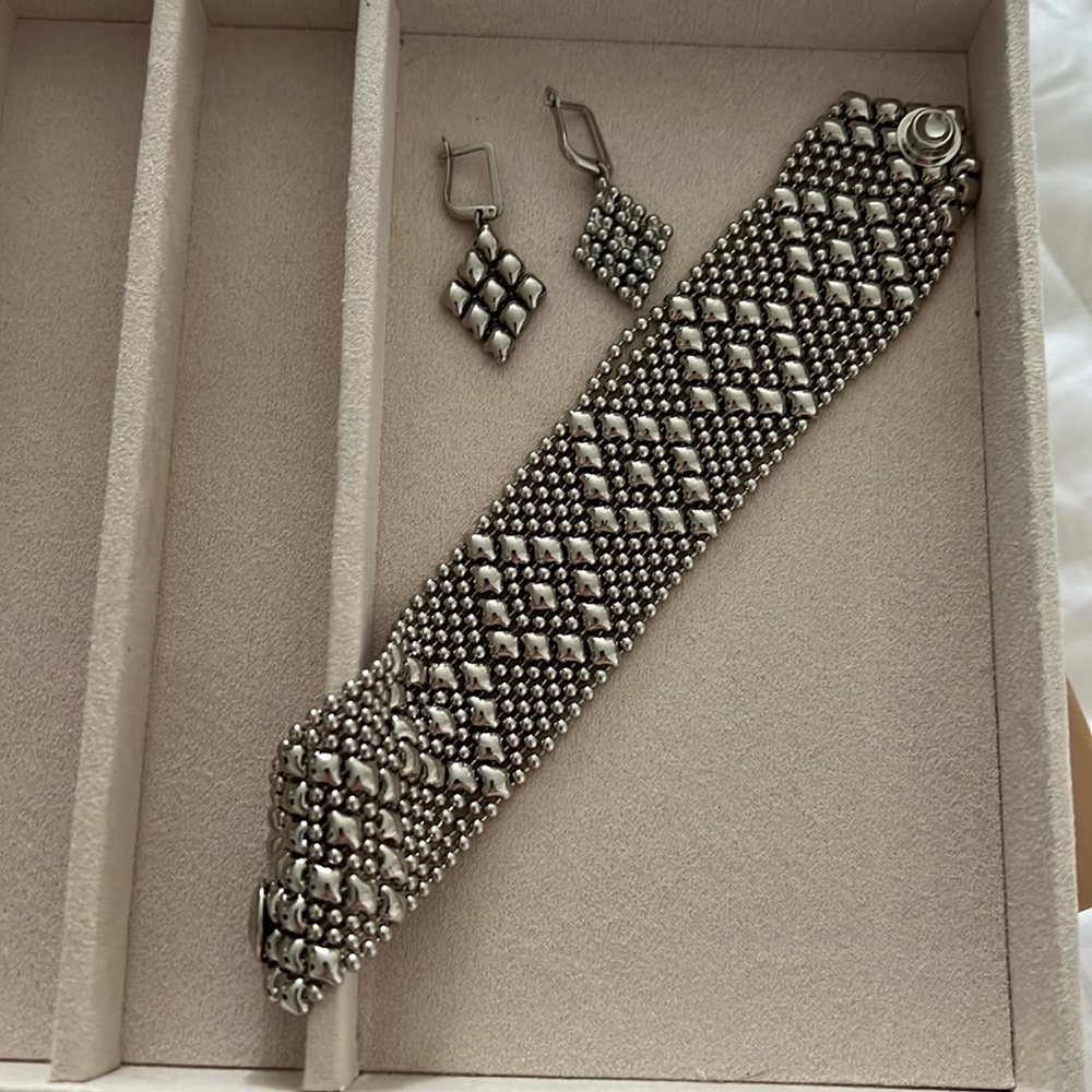 Liquid Metal by Sergio Gutierrez Bracelet & Earrings Set
